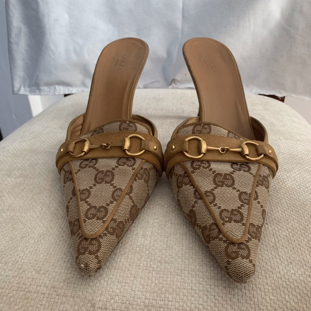Gucci Mules/Slides 
Tan/Brown